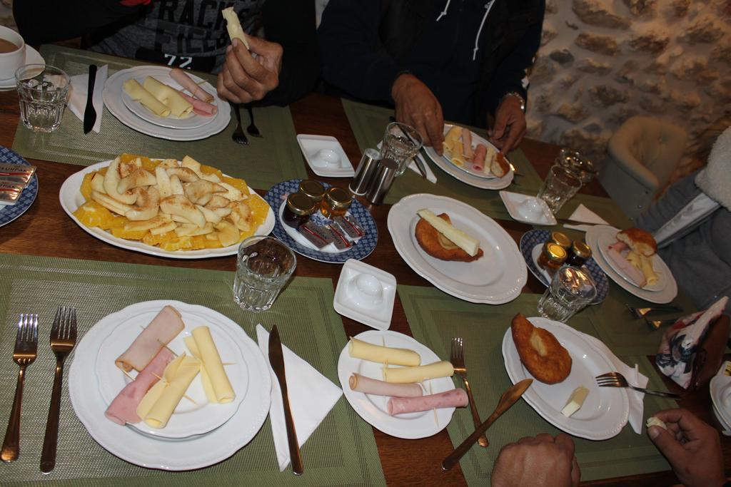 Vetilios Lithos Boutique Hotel Néon Oítilon Eksteriør billede